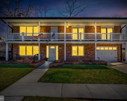 6410 White Oak Ave, Temple Hills