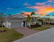 228 Sandcrest Circle, Sebastian image