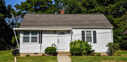 15 Sycamore Ave, Easton