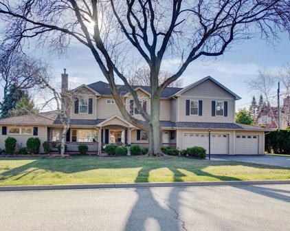 1100 S Belmont Avenue, Arlington Heights