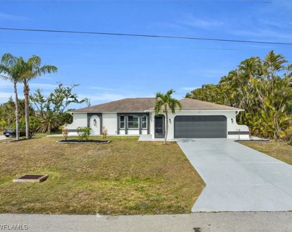 140 Se 2nd  Avenue, Cape Coral