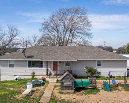 183 6th Street Street, Healdton