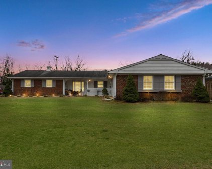 13207 Iris Ct, Bowie