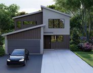 11 Stone Creek Circle, Wimberley image