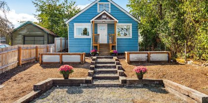 219 W Satsop Avenue, Shelton