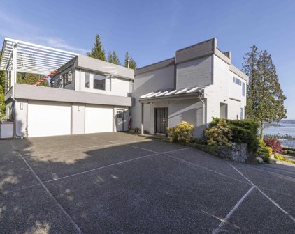 2206 Westhill Drive, West Vancouver