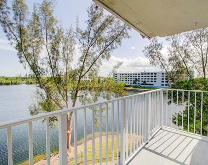 8240 Sw 210th St Unit #320, Cutler Bay