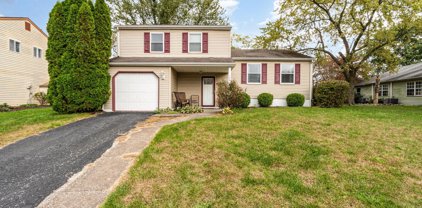 136 Huntley Dr, Harrisburg