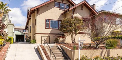 166 Santa Rosa Ave, Oakland