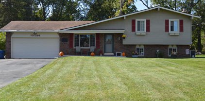 1086 PINECREST, White Lake Twp