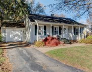 29 Lanham Lane, East Hartford image
