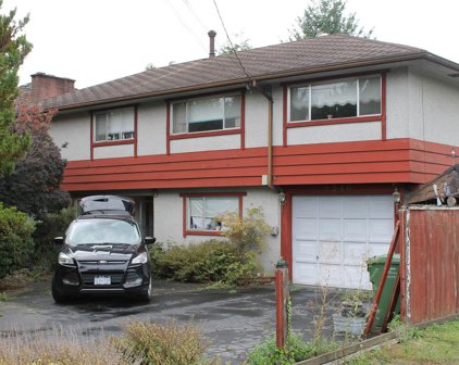 9340 Pinewell Crescent, Richmond