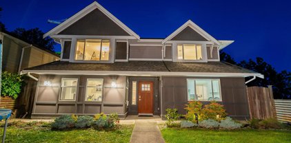 403 Wilson Street, New Westminster