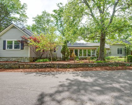 3045 Hillsboro Rd, Brentwood