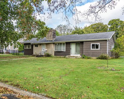 2401 Fairview Drive, Manasquan