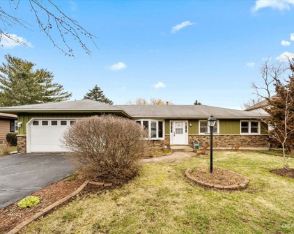 1031 Johnston Drive, Aurora
