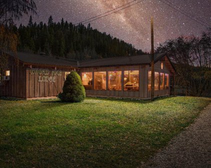1237 E Fork Road, Sula