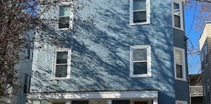 21 Magnus Avenue, Somerville