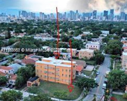 1785 Sw 13th St, Miami