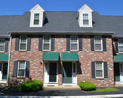 278 Manning Unit 402, Hudson