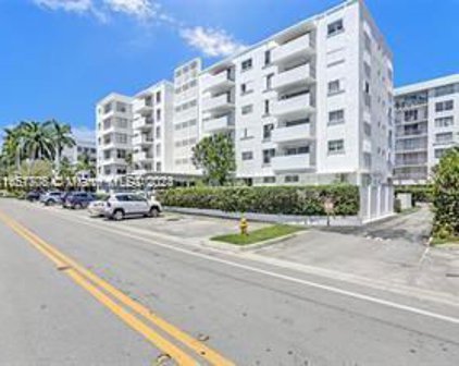 1075 92nd St Unit #504, Bay Harbor Islands