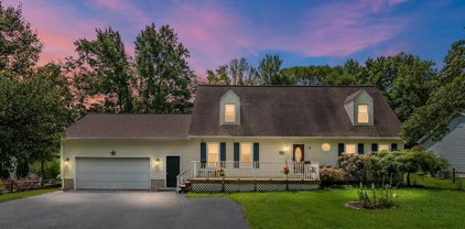 1211 Steamboat Rd, Shady Side