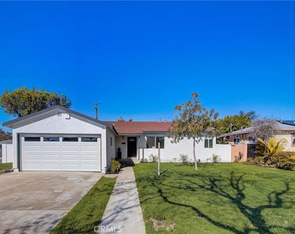 522 S Rosewood Avenue, Santa Ana