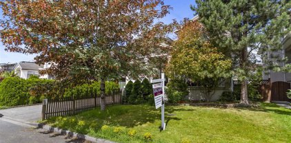 1233 Eckert Avenue, New Westminster