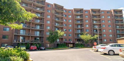 1 Bloomingdale Place Unit #807, Bloomingdale