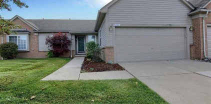34361 MANOR RUN, Sterling Heights