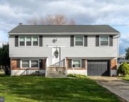 1 Fenwick Ln, Pennsville image