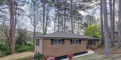81 Hurt Se Drive, Smyrna