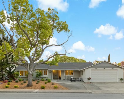 1870 Orangetree LN, Mountain View