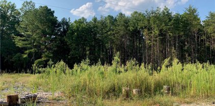 11737 Everett Keith  Road, Huntersville