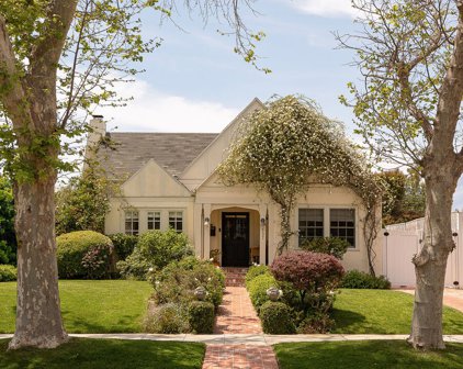 537 N Las Palmas Ave, Los Angeles