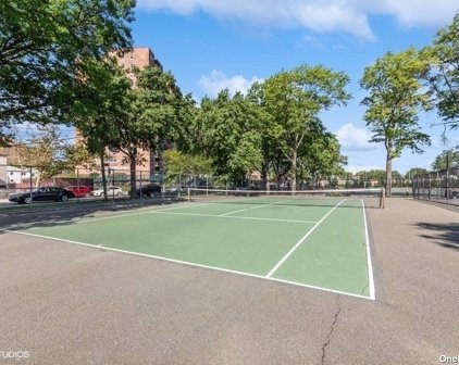 61-20 Grand Central Parkway Unit #B200, Forest Hills