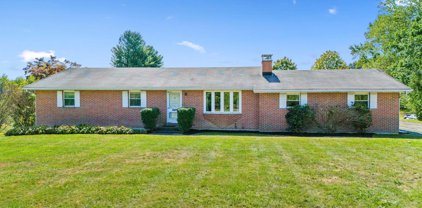 2444 Ridge Rd, Elverson