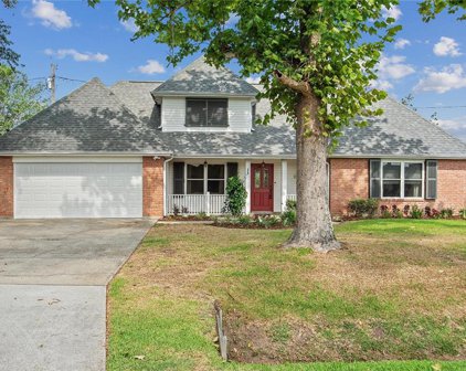 116 Beaupre  Drive, Luling