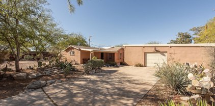 2539 N Treat, Tucson