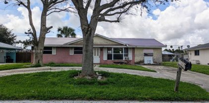 4318 Crestdale St, Palm Beach Gardens