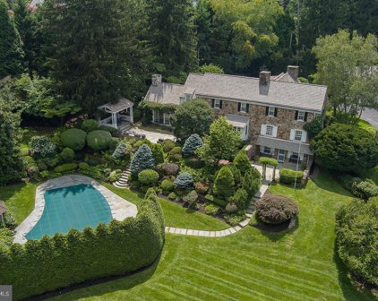 1411 Youngs Ford Rd, Gladwyne