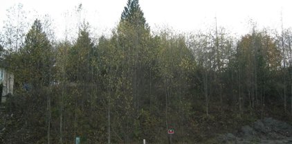 6621 N Gale Avenue, Sechelt