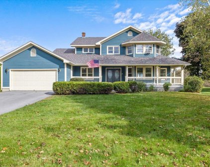 24 Oak Creek Drive, South Burlington