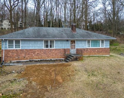 381 Meyersville Rd, Long Hill Twp.