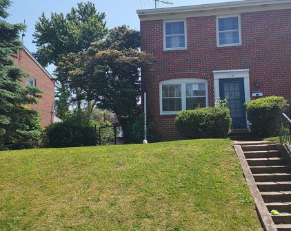 1161 Pelham Wood Rd, Parkville