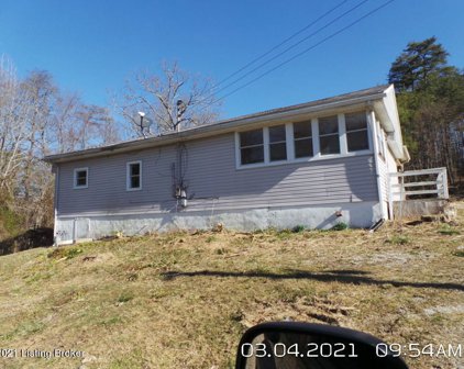 104 Chillicoop Rd, Shepherdsville