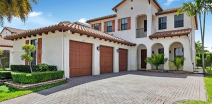 8462 Nw 27th St, Cooper City