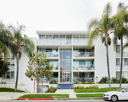 131 N Gale Dr Unit 3E, Beverly Hills