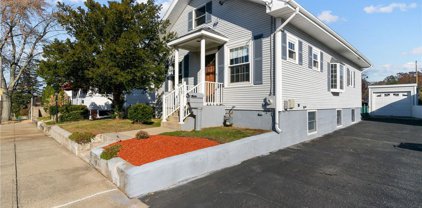 21 Kermit Street, Woonsocket