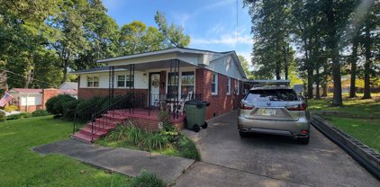 100 Pinewood, Gaffney